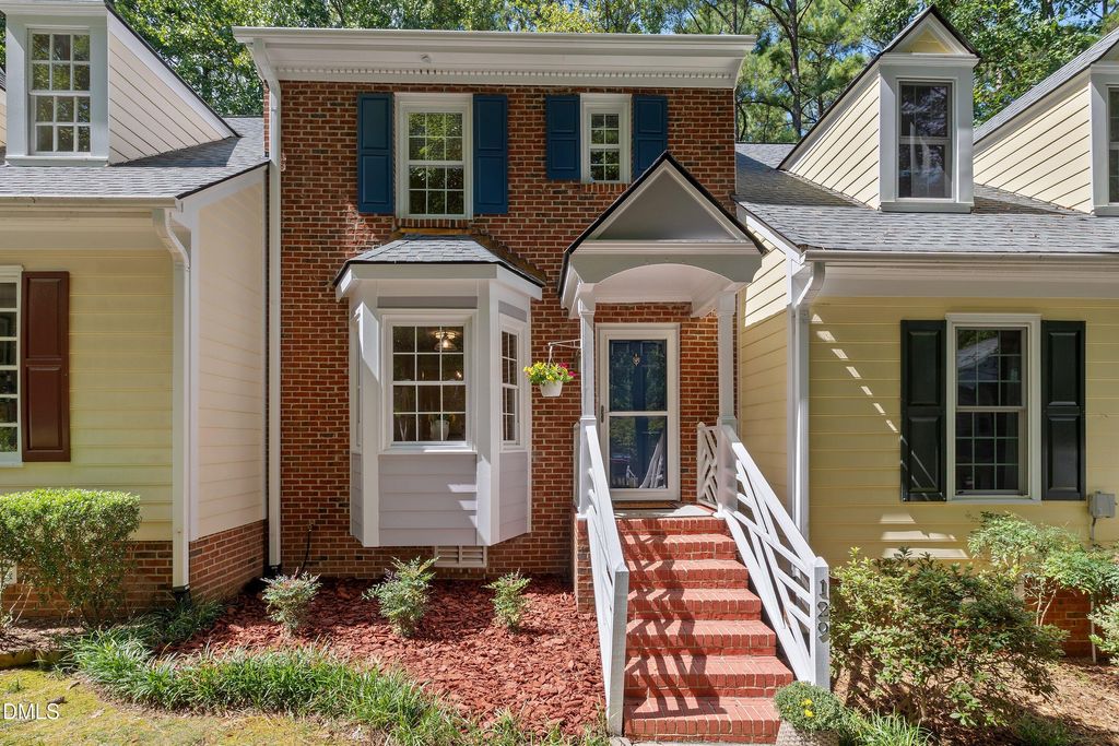 129 Hedgerow Court, Cary, NC 27513