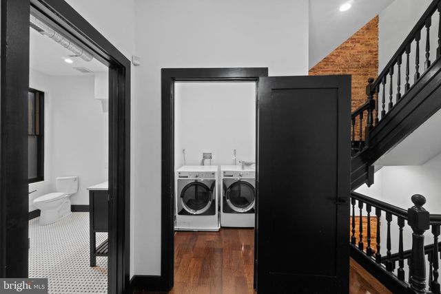 820 NEWINGTON AVE, Baltimore, MD 21217