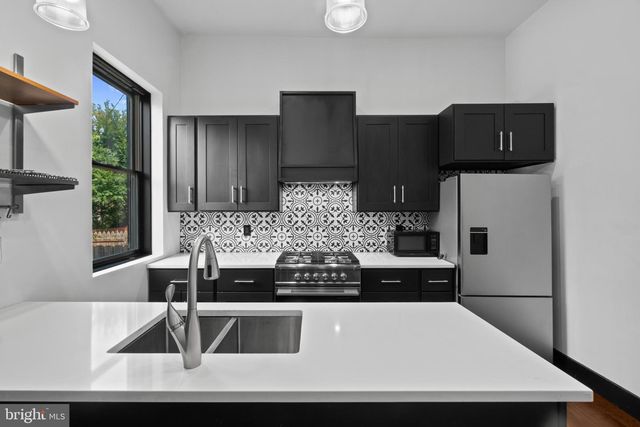 820 NEWINGTON AVE, Baltimore, MD 21217