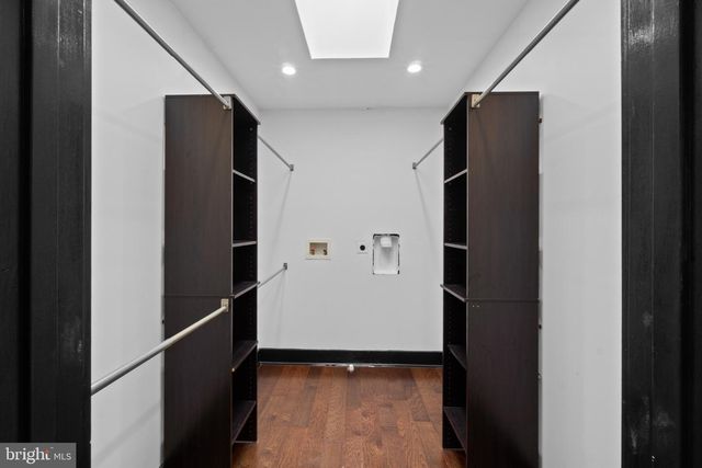 820 NEWINGTON AVE, Baltimore, MD 21217