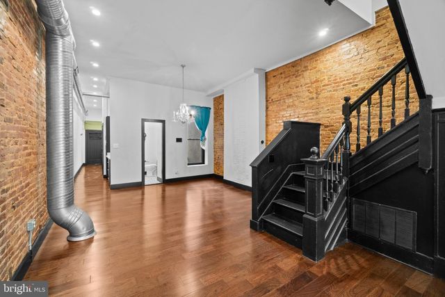 820 NEWINGTON AVE, Baltimore, MD 21217