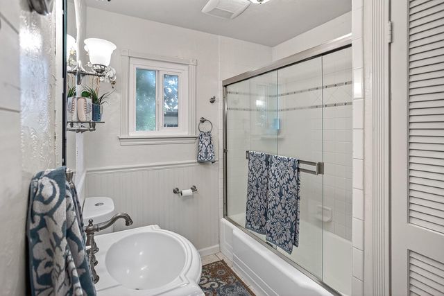 1099 Villa Vista Ave, Yuba City, CA 95991