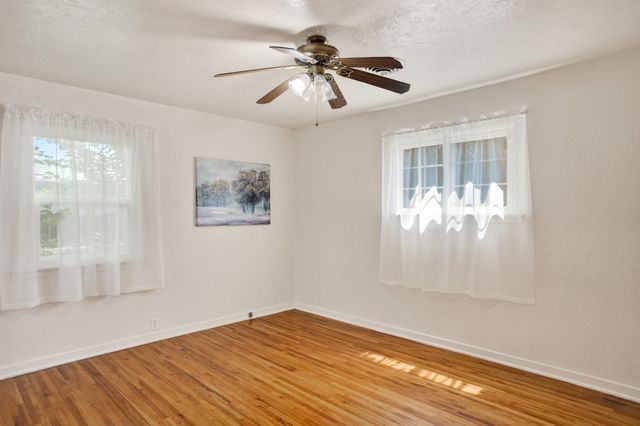 1099 Villa Vista Ave, Yuba City, CA 95991