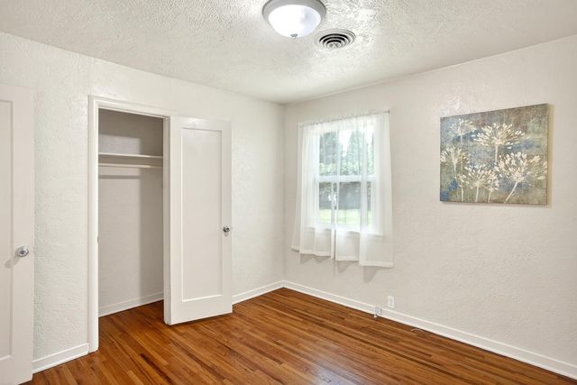 1099 Villa Vista Ave, Yuba City, CA 95991