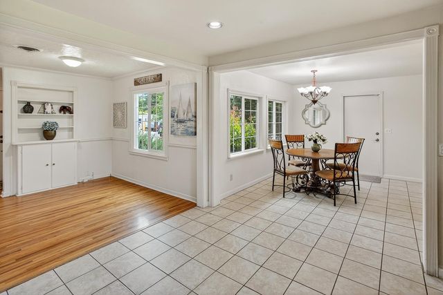 1099 Villa Vista Ave, Yuba City, CA 95991