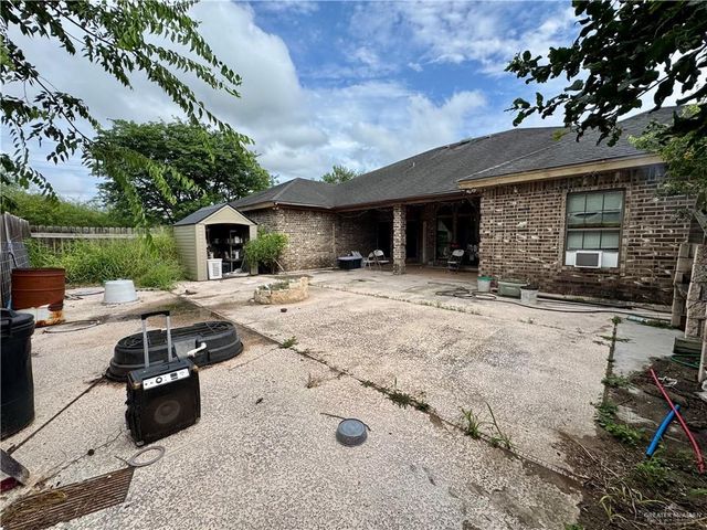 604 S Val Verde Road, Donna, TX 78537