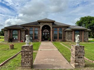 604 S Val Verde Road, Donna, TX 78537
