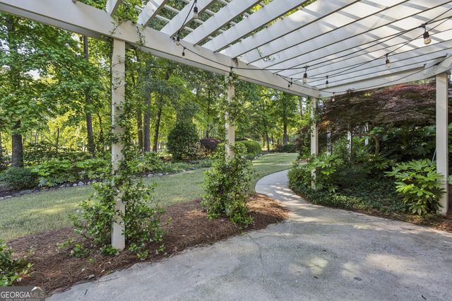 5723 Brookstone Drive, Acworth, GA 30101