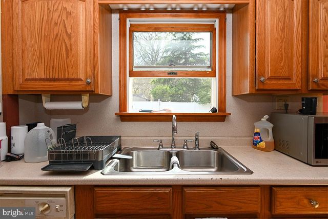 141 MAIN DR, Millville, NJ 08332