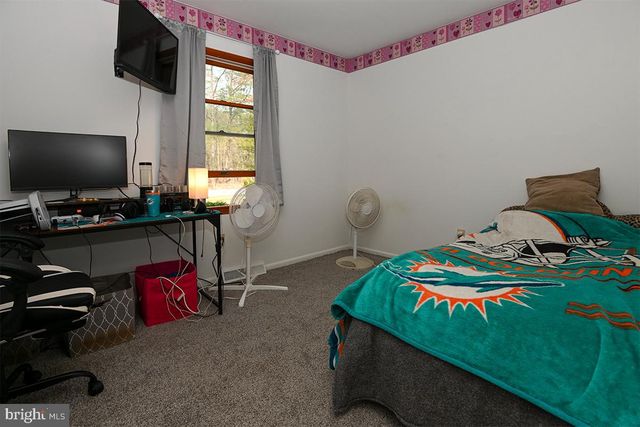 141 MAIN DR, Millville, NJ 08332