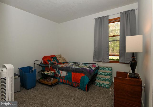 141 MAIN DR, Millville, NJ 08332