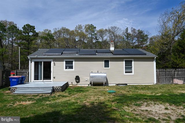 141 MAIN DR, Millville, NJ 08332