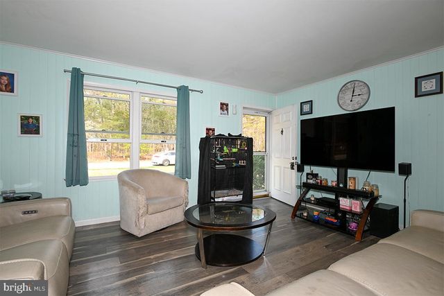 141 MAIN DR, Millville, NJ 08332
