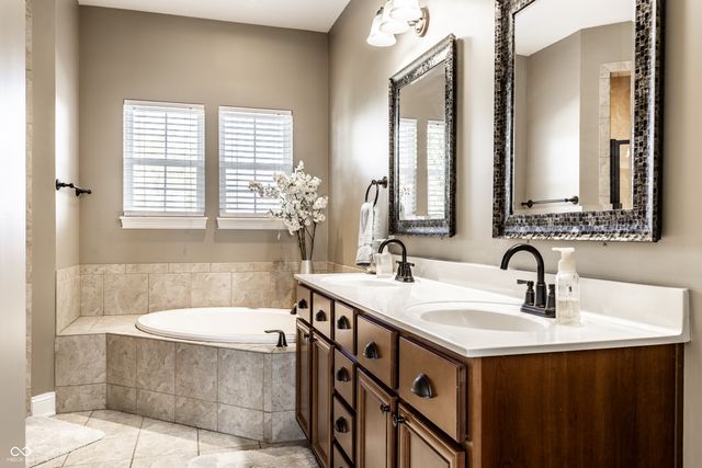 10370 N County Road 471 E, Pittsboro, IN 46167