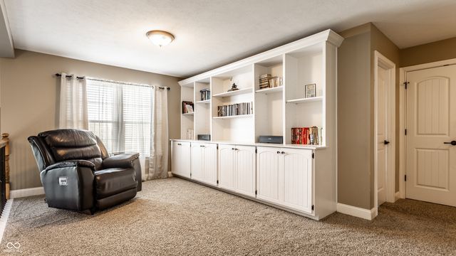 10370 N County Road 471 E, Pittsboro, IN 46167