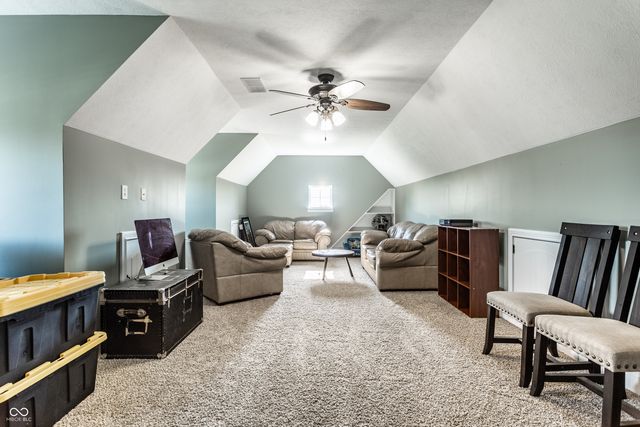 10370 N County Road 471 E, Pittsboro, IN 46167