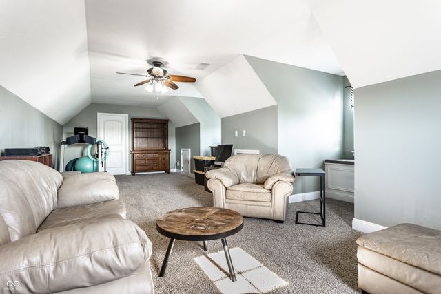 10370 N County Road 471 E, Pittsboro, IN 46167