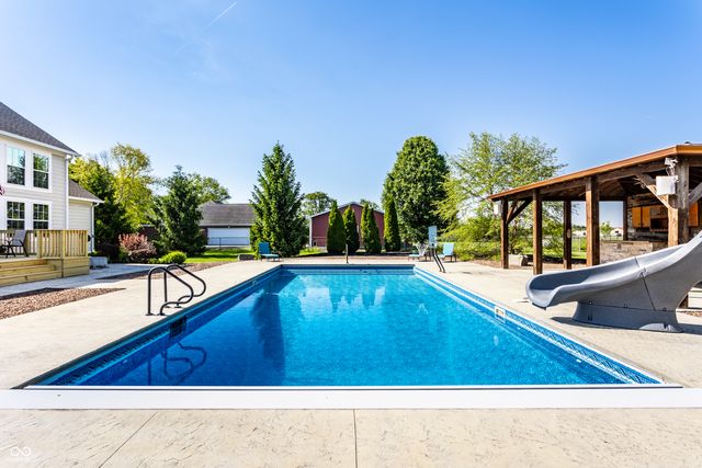 10370 N County Road 471 E, Pittsboro, IN 46167