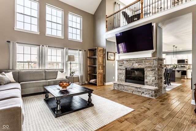 10370 N County Road 471 E, Pittsboro, IN 46167