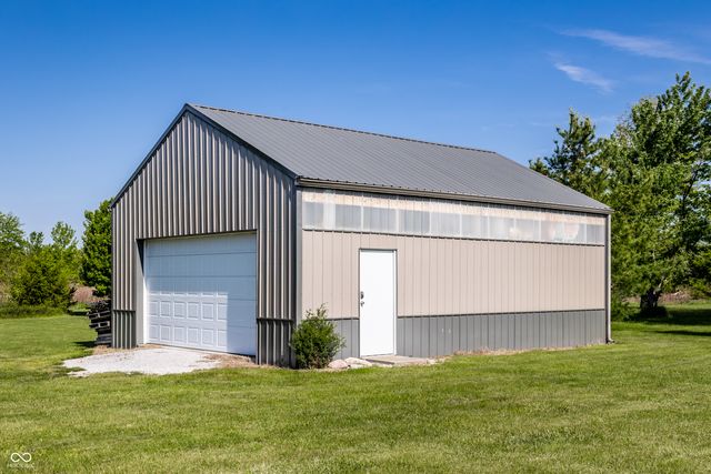 10370 N County Road 471 E, Pittsboro, IN 46167