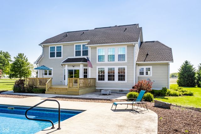 10370 N County Road 471 E, Pittsboro, IN 46167