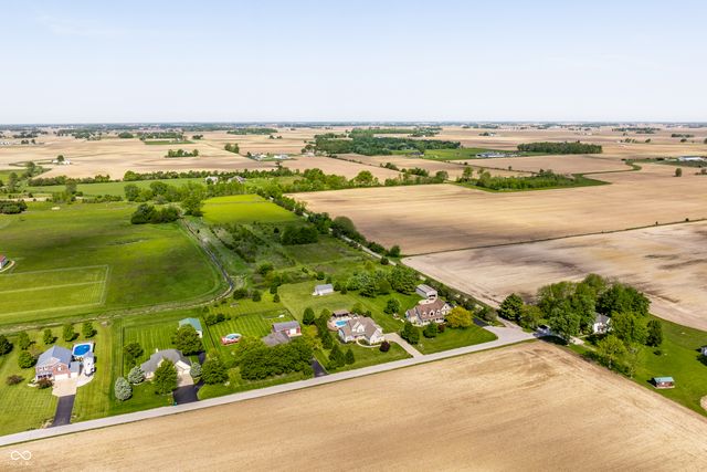 10370 N County Road 471 E, Pittsboro, IN 46167