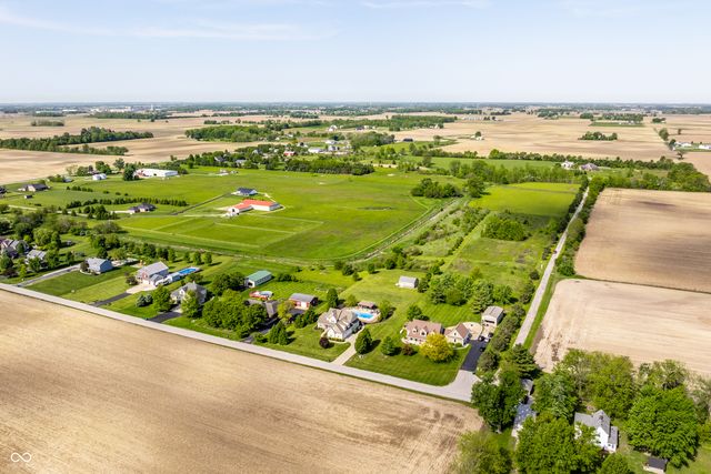 10370 N County Road 471 E, Pittsboro, IN 46167
