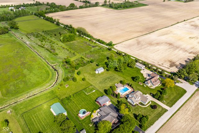 10370 N County Road 471 E, Pittsboro, IN 46167