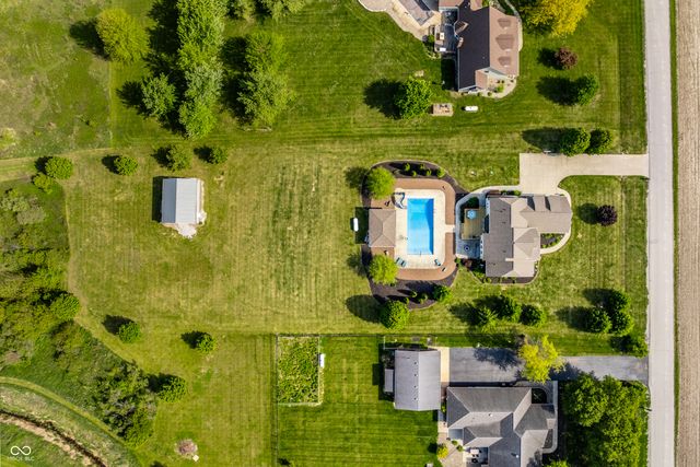 10370 N County Road 471 E, Pittsboro, IN 46167