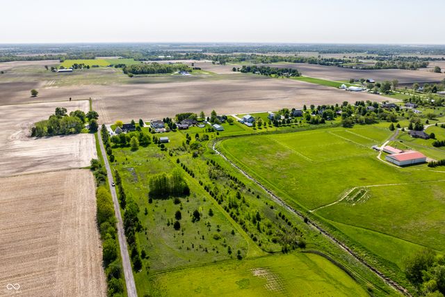 10370 N County Road 471 E, Pittsboro, IN 46167