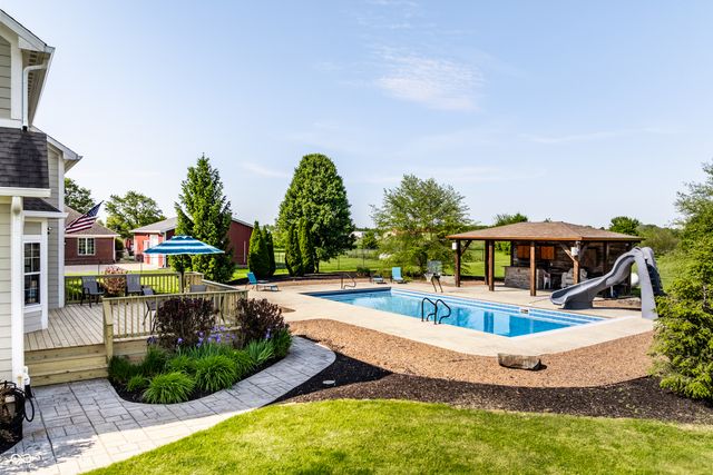 10370 N County Road 471 E, Pittsboro, IN 46167