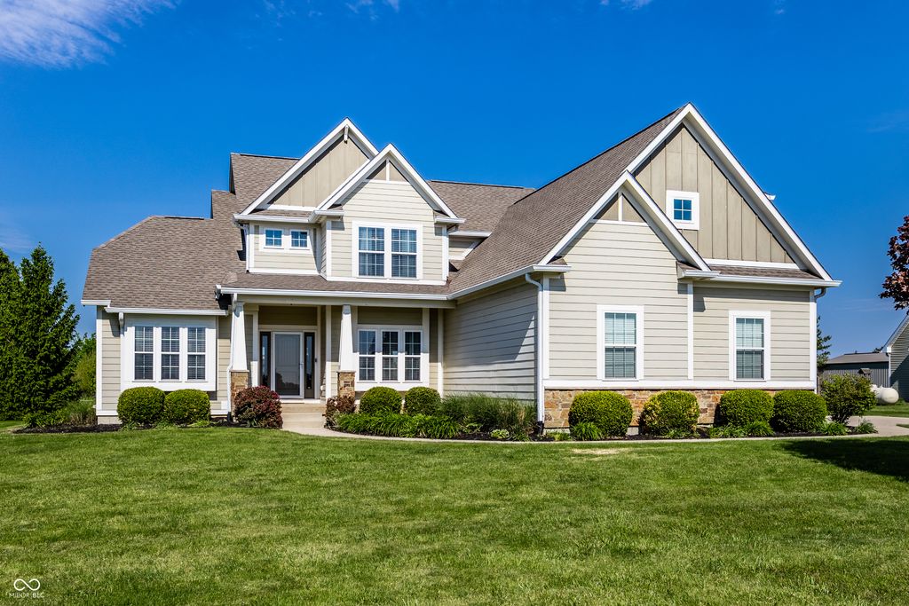 10370 N County Road 471 E, Pittsboro, IN 46167