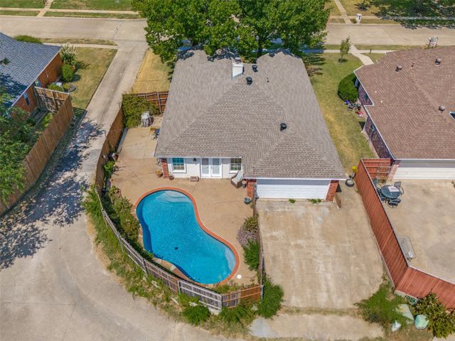 2922 Andrea Lane, Garland, TX 75040