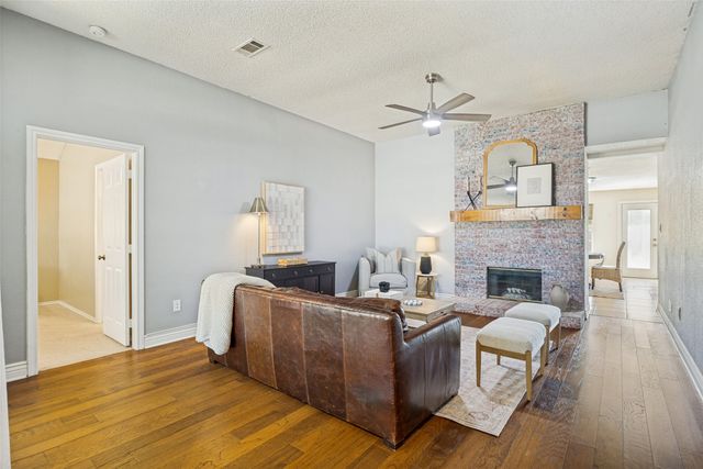 2922 Andrea Lane, Garland, TX 75040