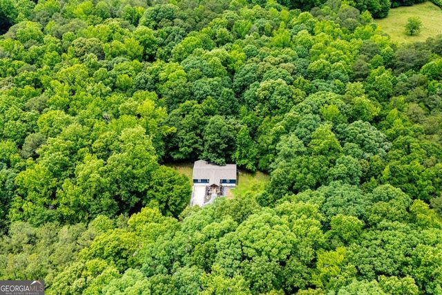 140 Walker Woods Drive, Carrollton, GA 30116