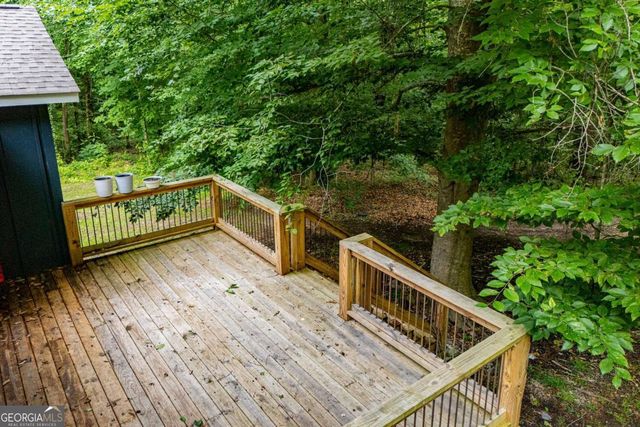 140 Walker Woods Drive, Carrollton, GA 30116