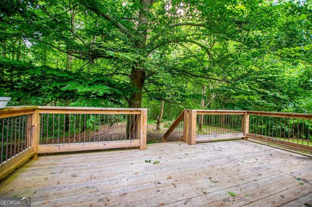 140 Walker Woods Drive, Carrollton, GA 30116