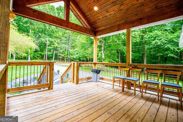 140 Walker Woods Drive, Carrollton, GA 30116