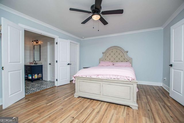 140 Walker Woods Drive, Carrollton, GA 30116