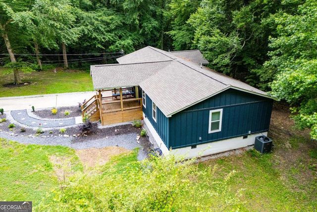 140 Walker Woods Drive, Carrollton, GA 30116