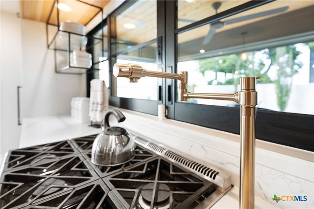 115 Lakeview Drive, Belton, TX 76513