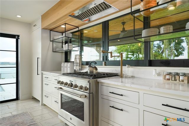 115 Lakeview Drive, Belton, TX 76513