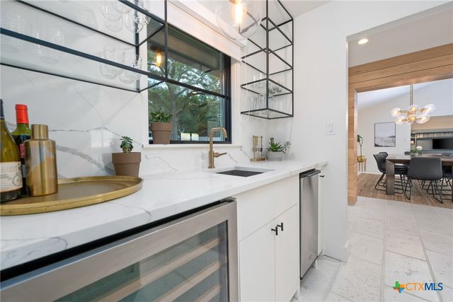 115 Lakeview Drive, Belton, TX 76513