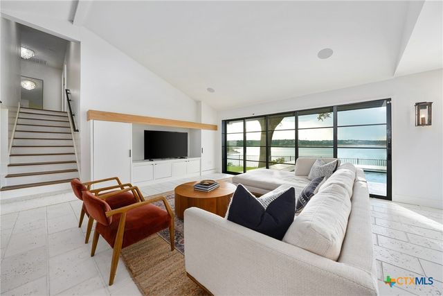 115 Lakeview Drive, Belton, TX 76513