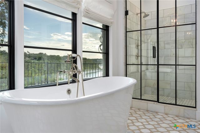 115 Lakeview Drive, Belton, TX 76513