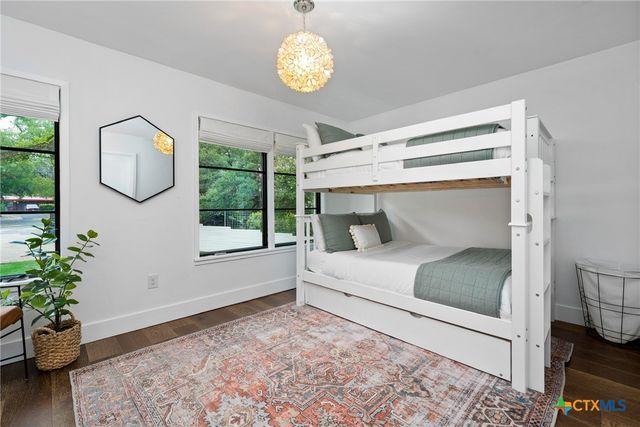 115 Lakeview Drive, Belton, TX 76513