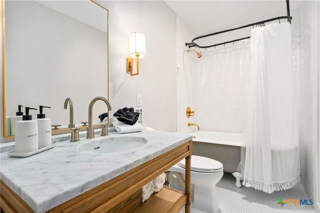 115 Lakeview Drive, Belton, TX 76513