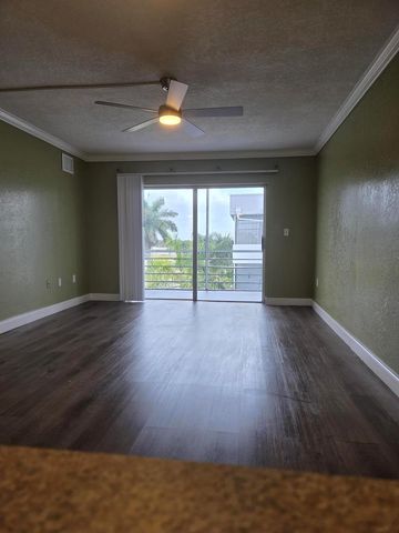 2998 Sunrise Lakes Drive E 411, Sunrise, FL 33322