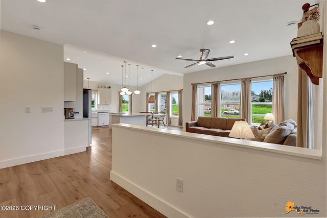 11879 E Apple Circle, Palmer, AK 99645