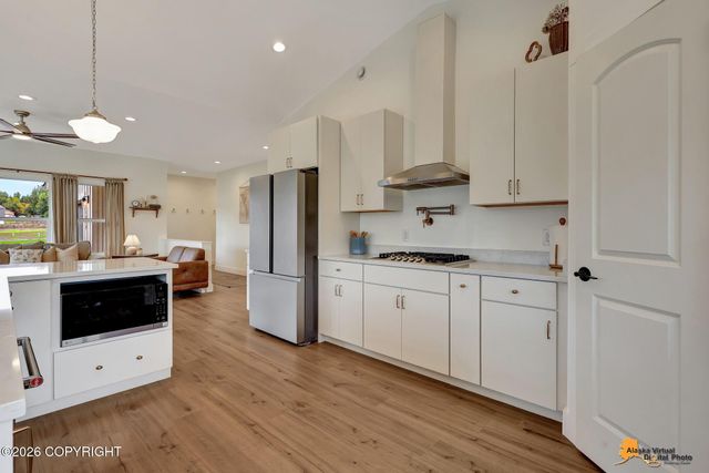 11879 E Apple Circle, Palmer, AK 99645